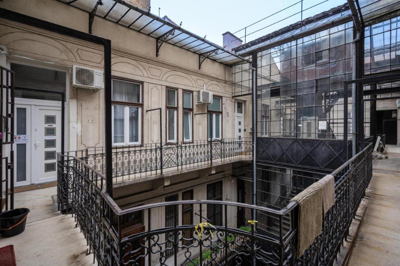 Silver Home Apartments In The City Centre Будапеща Екстериор снимка