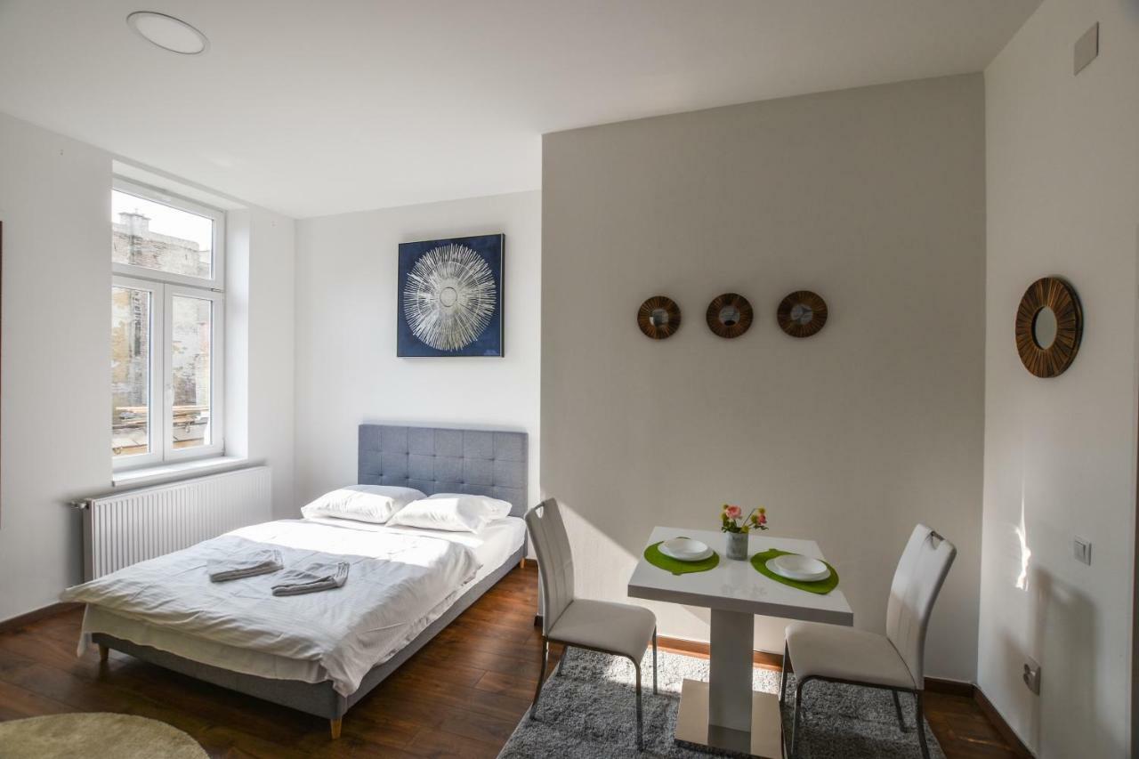 Silver Home Apartments In The City Centre Будапеща Екстериор снимка